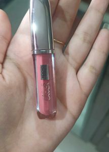 Faces Canada Lipstick/Gloss