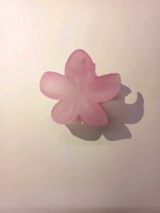 Stunning Floral Matte Hair Clutcher
