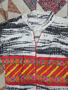 ✅ BARGAIN✅ Pretty Kurti- Brand New