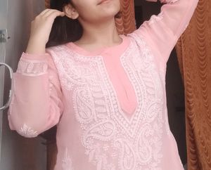 Prettiest Chikankari Kurti