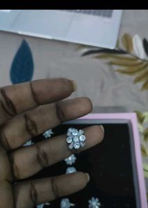 Sparkling Flower Earrings