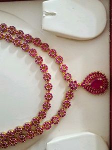 Elegant Necklace Set