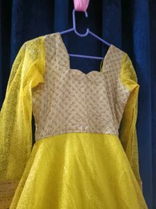 Elegant Yellow Ethnic Gown