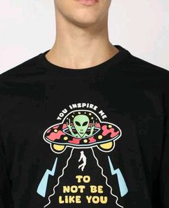 Yousta Fashion Relaxed Fit Sweatshirt