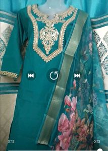 Beautiful  Peacock Green XXL Partywear Dress S