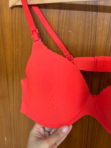 TODAYS OFFER Prettysecrets Seamless Bra