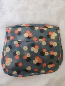 MAKEUP ORGANISER POUCH 👝