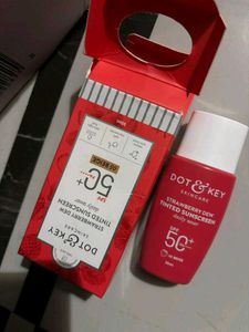 Dot &amp; Key Tinted Sunscreen