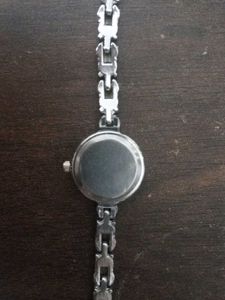 Elegant Quartz Watch