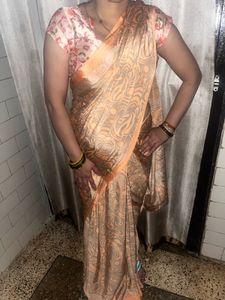 Beautiful crepe saree with blouse