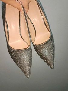 Black Shimmery Pumps