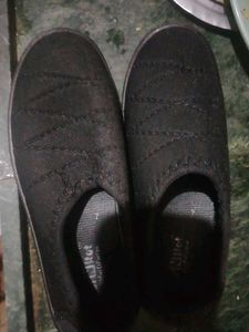 Comfortable Black Casual Shoes