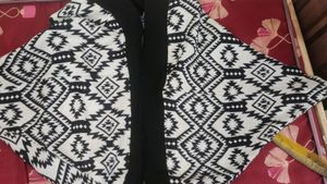 Black and White Woolen Shrug
