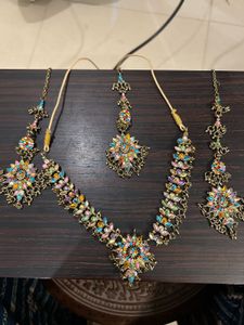Vintage Pink Stone Necklace And Multi Colour Set
