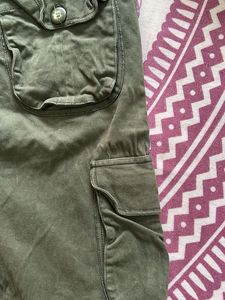 womens cargo green