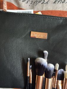 Makeup Brush Set &amp; Pouch