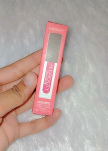 Huda Beauty Liquid Matte Lipstick