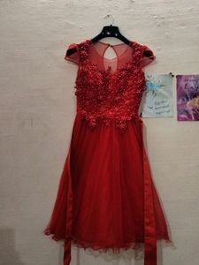 A Beautiful Middi Frock For Girls Women