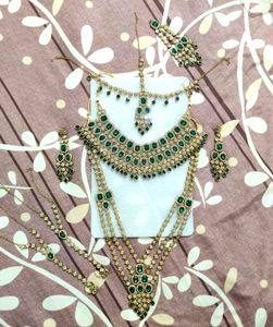 Emerald Drop Earrings