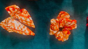HAIR BOW
