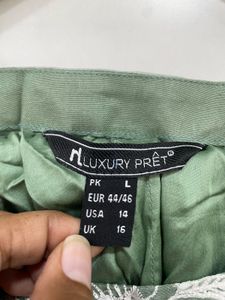 Verdant Royale 💚 Elite Pret Charm ✨ Buy Now!!