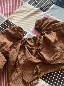 Brown Puff Sleeve Top