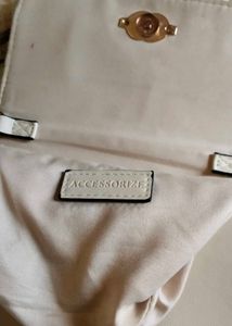 Accessorize London Sling Bag