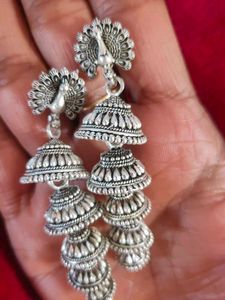 Beautiful Jhumka Like New