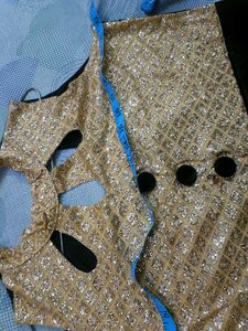 Hot N Stylish Black &amp; Golden Party Gown In Xl Size