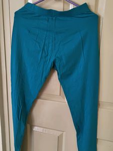V Star Sea Green Colour Leggings