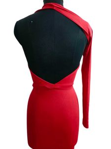 Elegant Red One-Shoulder Gown