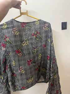 Max Black Floral Blouson Top