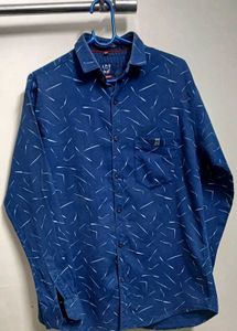Men's Stylish Blue Patterned Shirt