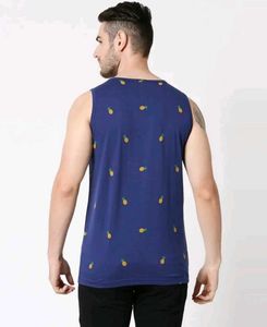 BEWAKOOF Men Printed Round Neck Pure Cotton Blue