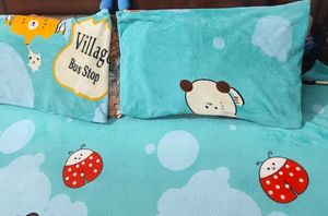 Multi Printed Winter 5Ft Bedsheet With 2 Pillow