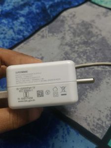 Supervooc 80W Adapter With Cable