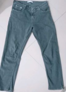 Mens Jeans         Size 32
