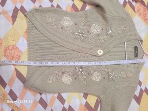 Floral Embroidered Cardigan