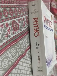 New Simplified Physics A Reference Book For 12th