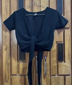 Black Tie-Front Crop Top