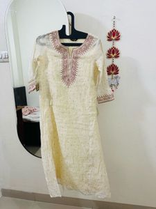 Elegant Embroidered Kurta