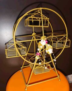 Metal Giant Wheel Antique Piece