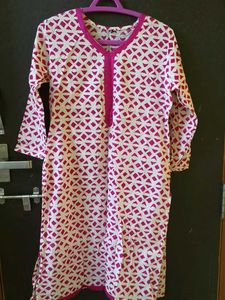 Stylish Pink &amp; White Kurta