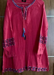 Thread Work Kurti