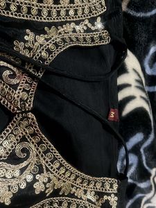 Elegant Black Velvet Dupatta