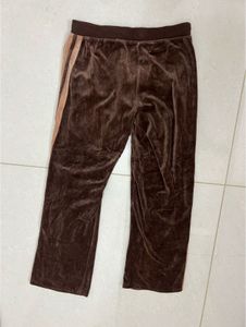 Wide Leg Sweatpants in Coffee Brown Color