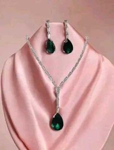 Designer Necklace With Earring