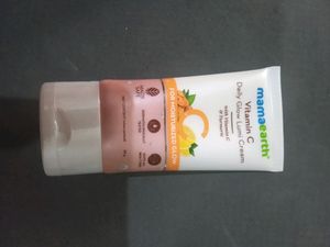 Mamaearth Lumi Face Cream