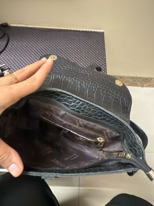 Crocodile Saddle Cross With Sling Bag