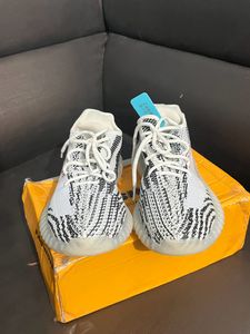 ADIDAS YEEZY BOOST 350 V2 ZEBRA Replica Shoe